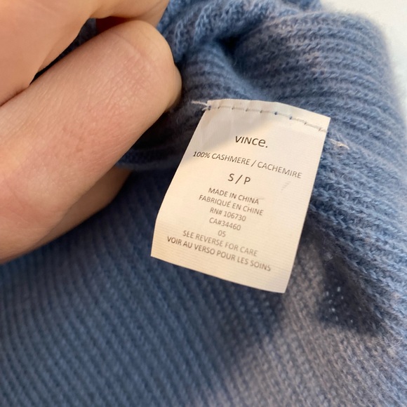 Vince Cashmere Ribbed Blue Sweater - Small - Picture 4 of 6